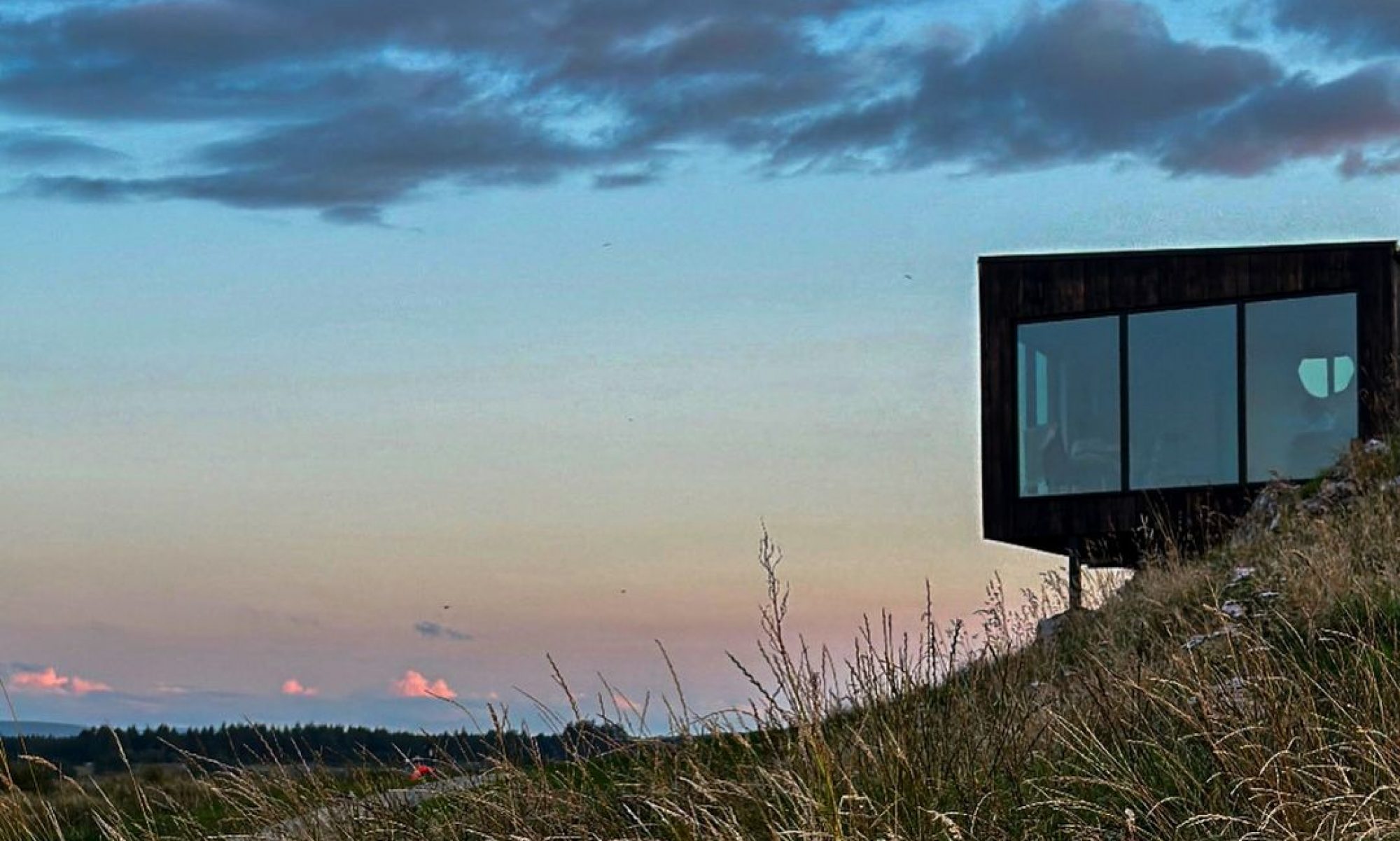 Luxury Getaways in Northern Ireland: Escape to Carrick-a-Rede Retreat